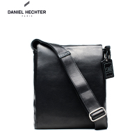 DANIEL HECHTER D121524952