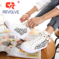 REVOLVE 935