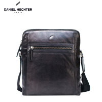 DANIEL HECHTER D131528620