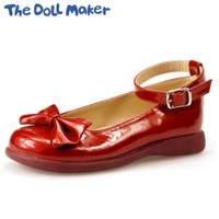 The Doll Maker MF1332100/01/20